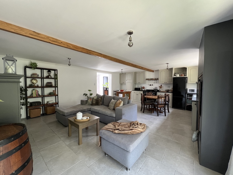 2 Bedroom Property for Sale in Napier Western Cape